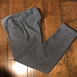 NWT Worthington petite slim fit black and white cuffed pants slim leg